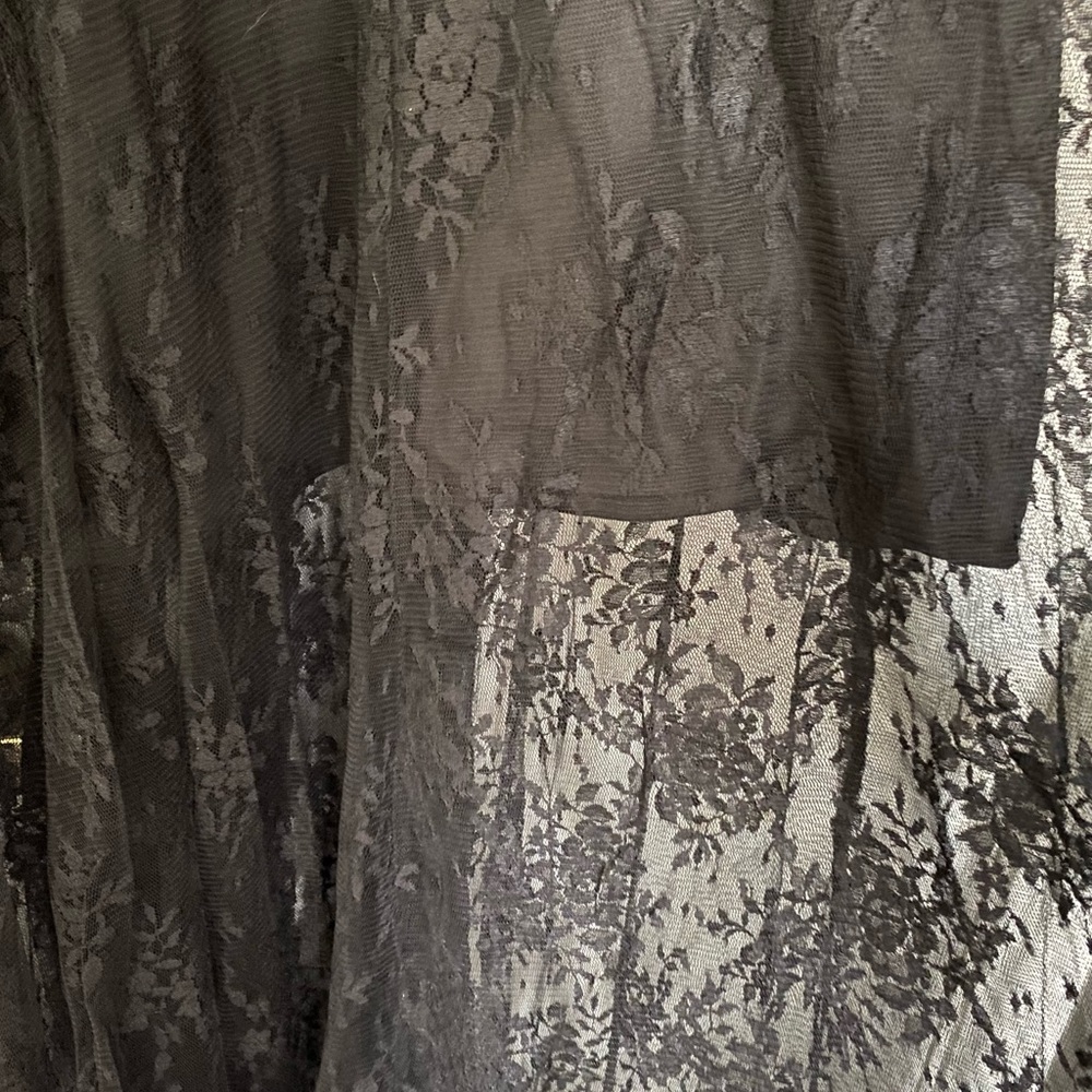 Line & Dot Black Lace Overlay Maxi Dress Large New NWT - Picture 2 of 6